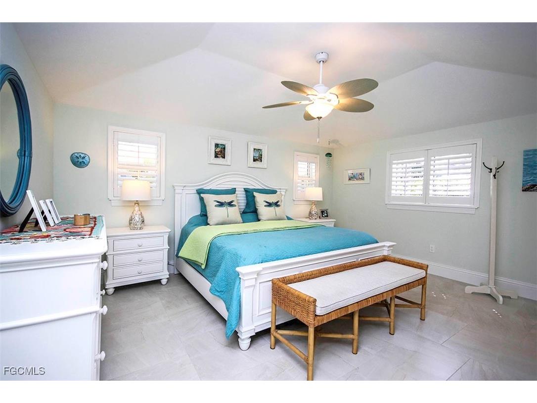 812 Angel Wing Drive Sanibel FL 33957 2025018517 image21