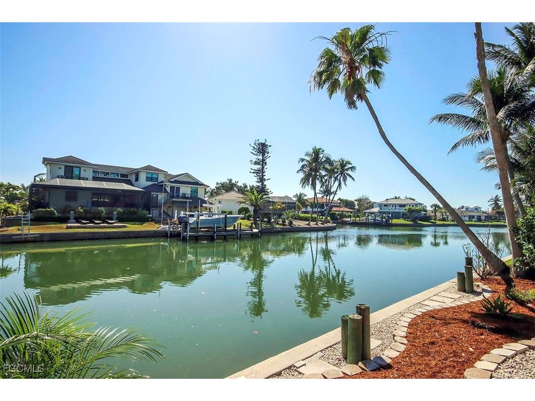 812 Angel Wing Drive Sanibel FL 33957 2025018517 image38