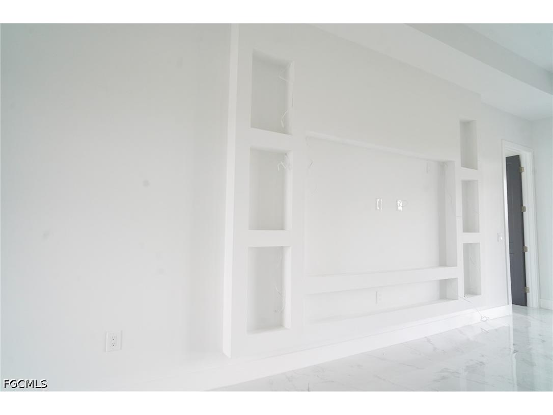 812 Chapel Avenue Lehigh Acres FL 33971 2026010945 image14