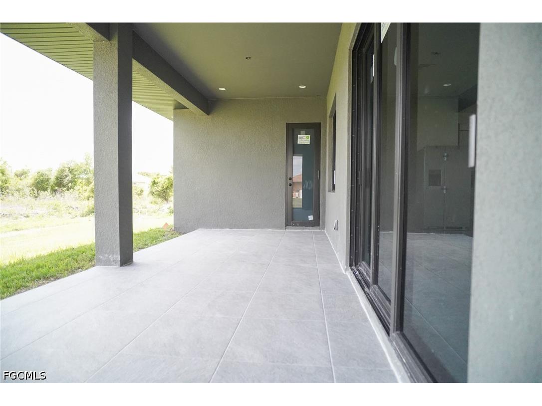 812 Chapel Avenue Lehigh Acres FL 33971 2026010945 image22