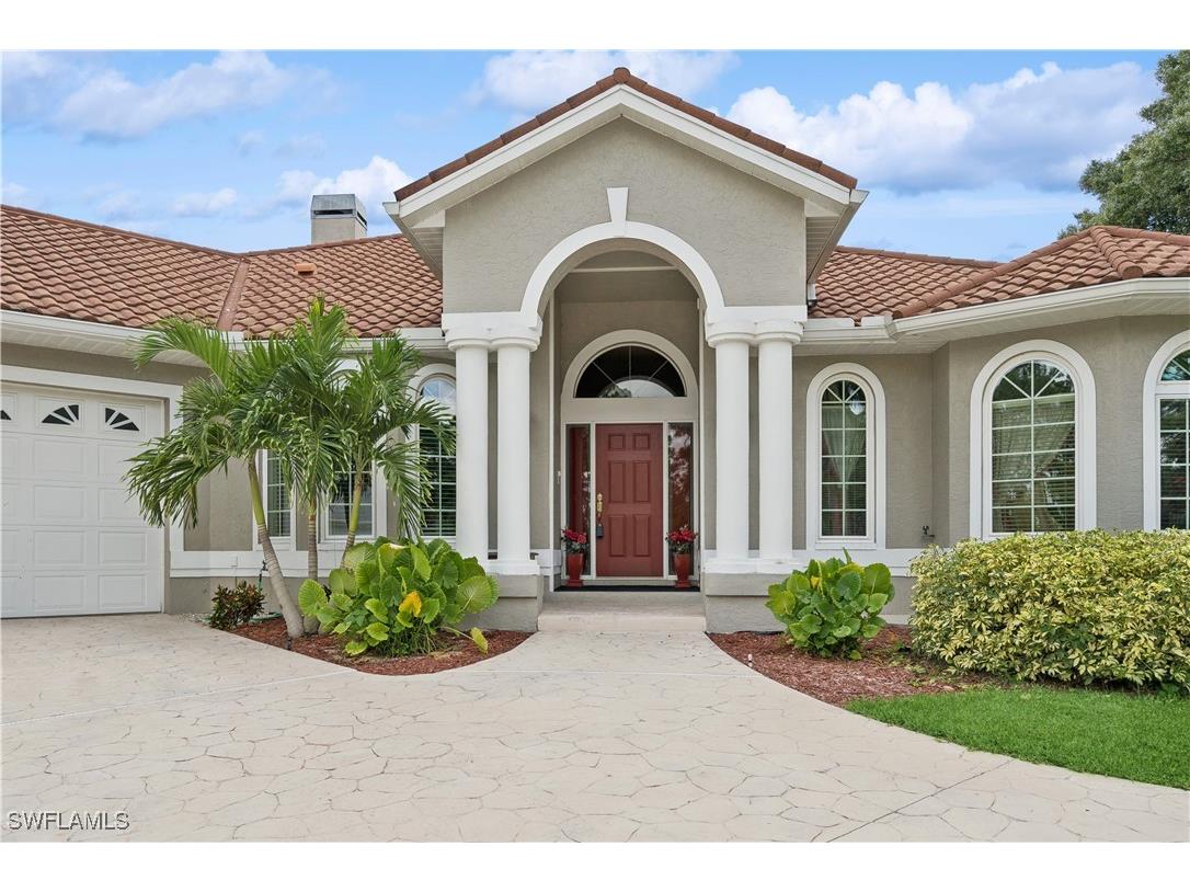 812 Hamilton Avenue Lehigh Acres FL 33972 224072838 image1