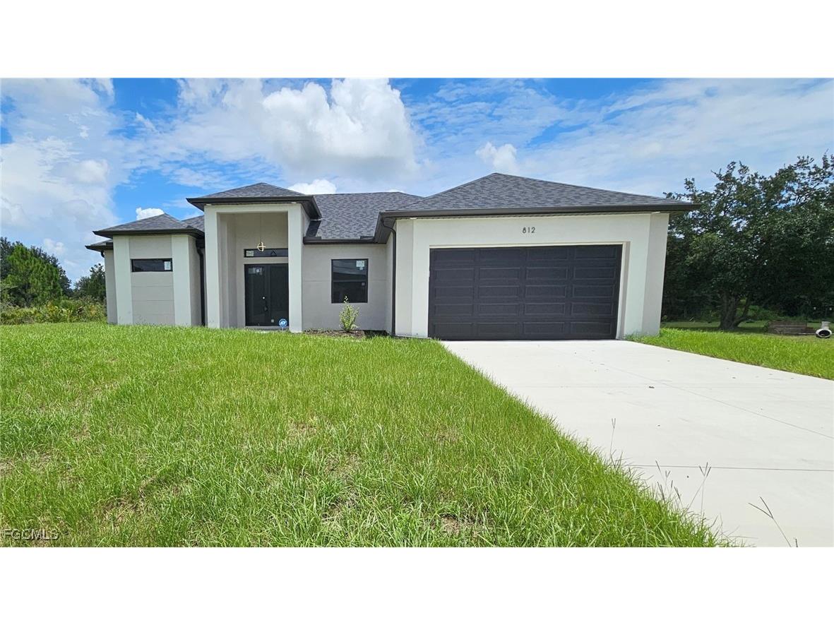 812 Hibiscus Avenue Lehigh Acres FL 33972 225045689 image1