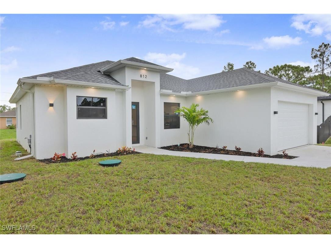 812 Homestead Rd S Lehigh Acres FL 33974 225080871 image1
