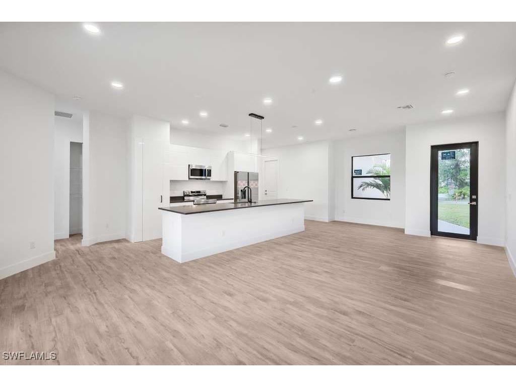 812 Homestead Rd S Lehigh Acres FL 33974 225080871 image2