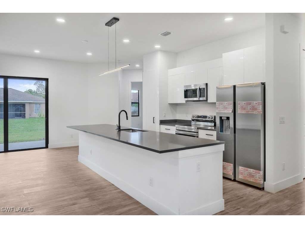812 Homestead Rd S Lehigh Acres FL 33974 225080871 image3