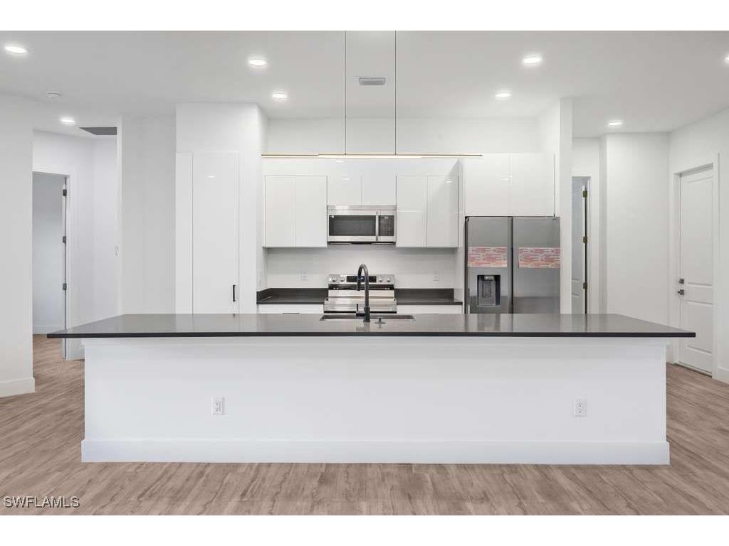 812 Homestead Rd S Lehigh Acres FL 33974 225080871 image4