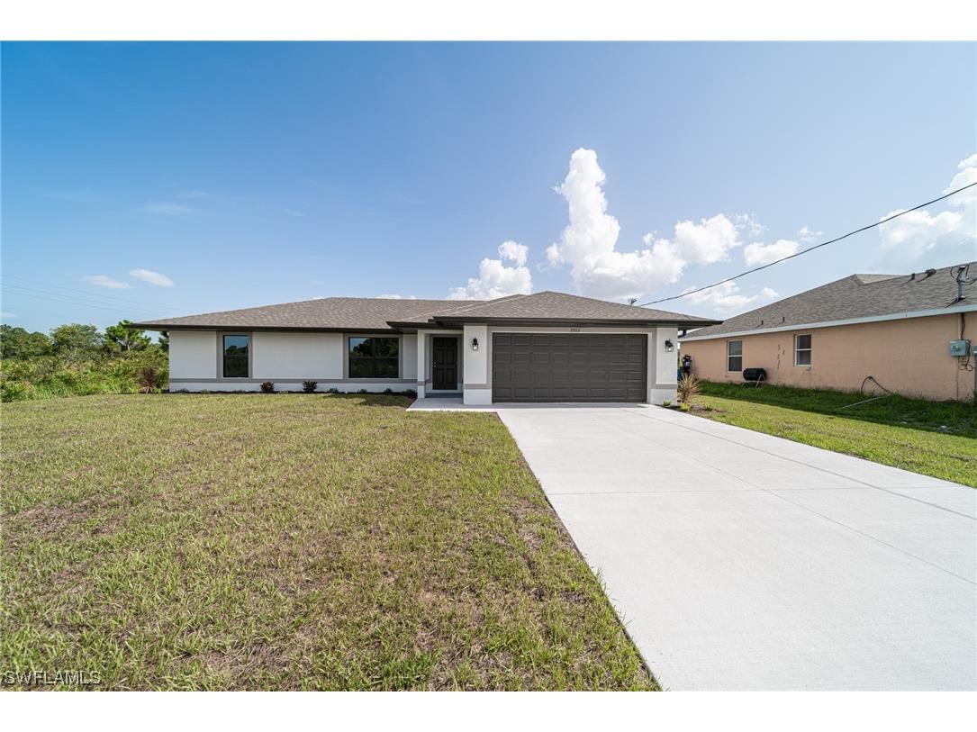 812 Mckinley Avenue Lehigh Acres FL 33972 223036049 image1