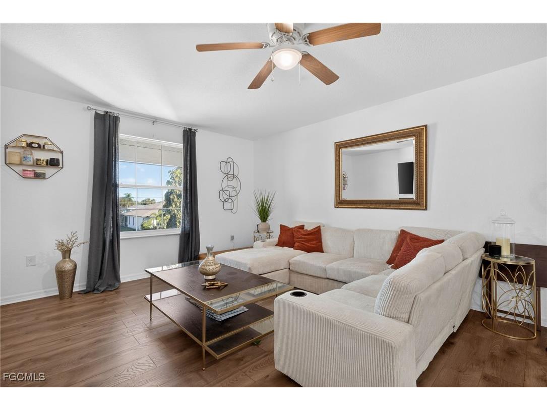 812 SW 11th Court Cape Coral FL 33991 2025018790 image18