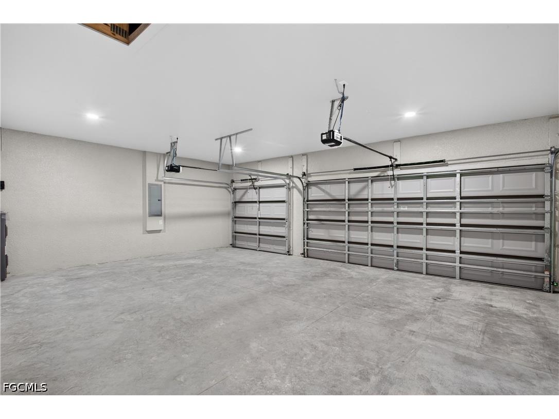 812 SW 14th Avenue Cape Coral FL 33991 2026022153 image49
