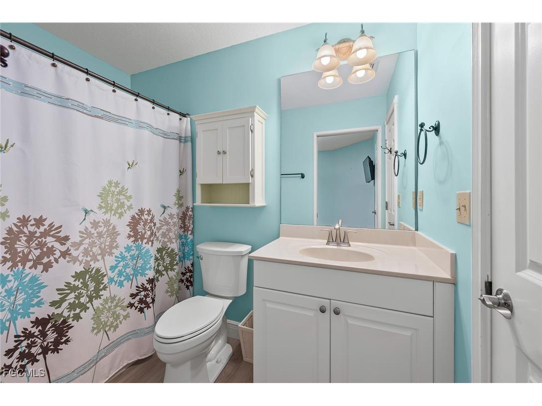 8121 S Woods Circle #8 Fort Myers FL 33919 2025025350 image19
