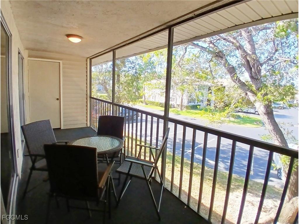 8121 S Woods Circle #8 Fort Myers FL 33919 2025025350 image22