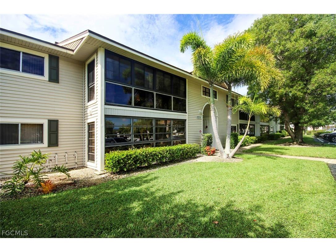 8121 S Woods Circle #UNIT 5 Fort Myers FL 33919 2026009783 image2