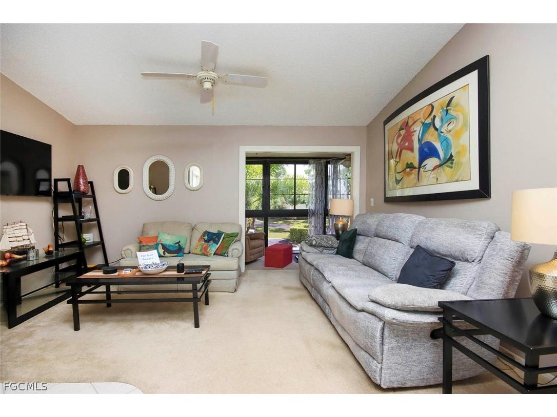 8121 S Woods Circle #UNIT 5 Fort Myers FL 33919 2026009783 image3