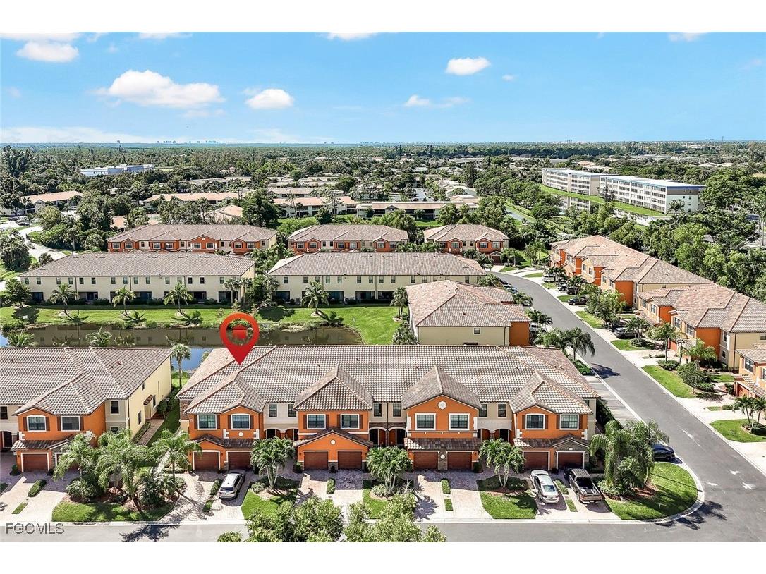 8121 Summerfield Street Fort Myers FL 33919 2025013745 image2