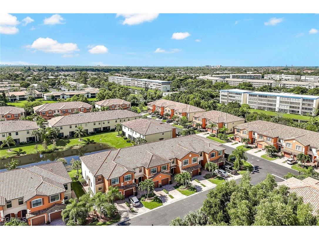 8121 Summerfield Street Fort Myers FL 33919 2025013745 image30