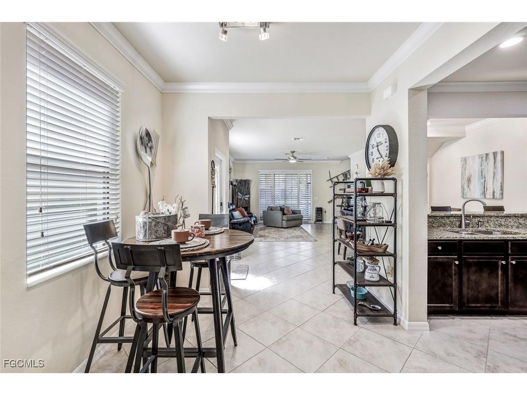 8121 Summerfield Street Fort Myers FL 33919 2025013745 image8