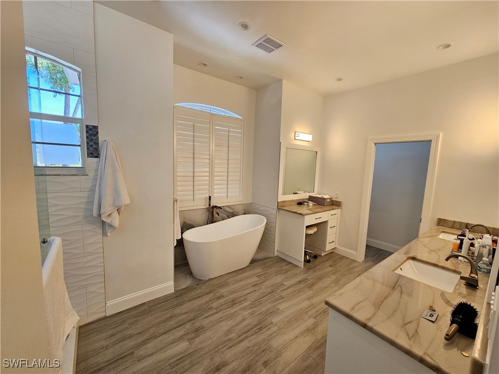 8122 Wilshire Lakes Boulevard Naples FL 34109 225082872 image14