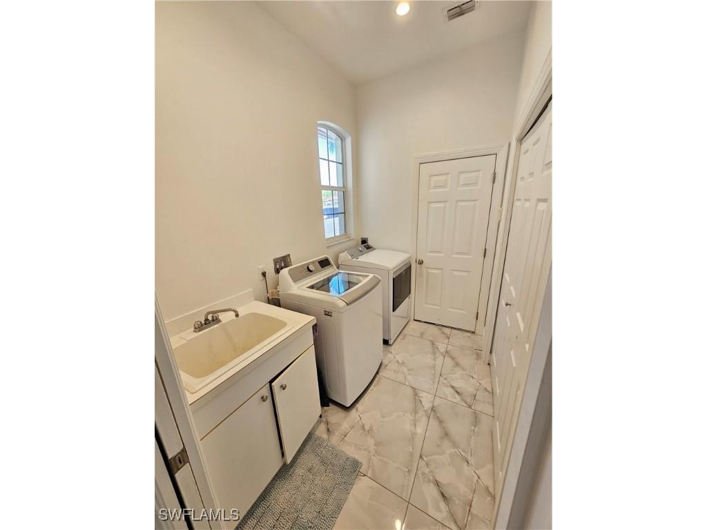 8122 Wilshire Lakes Boulevard Naples FL 34109 225082872 image21