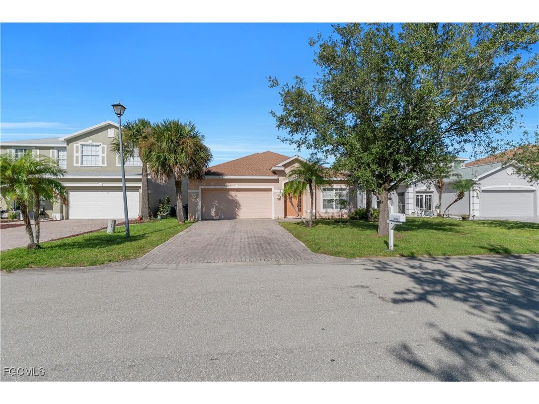 8125 Silver Birch Way Lehigh Acres FL 33971 2026000935 image5