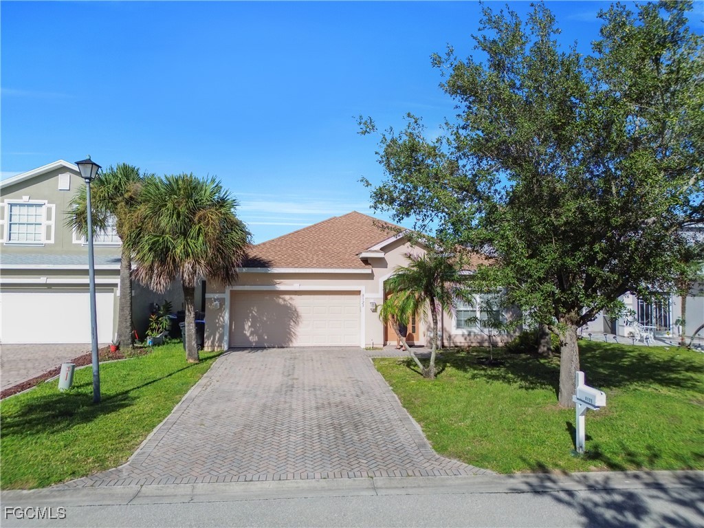 8125 Silver Birch Way Lehigh Acres FL 33971 225063197 image47