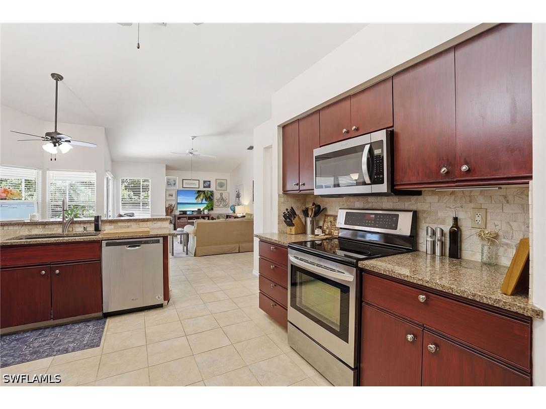 8128 Breton Circle Fort Myers FL 33912 226013175 image10