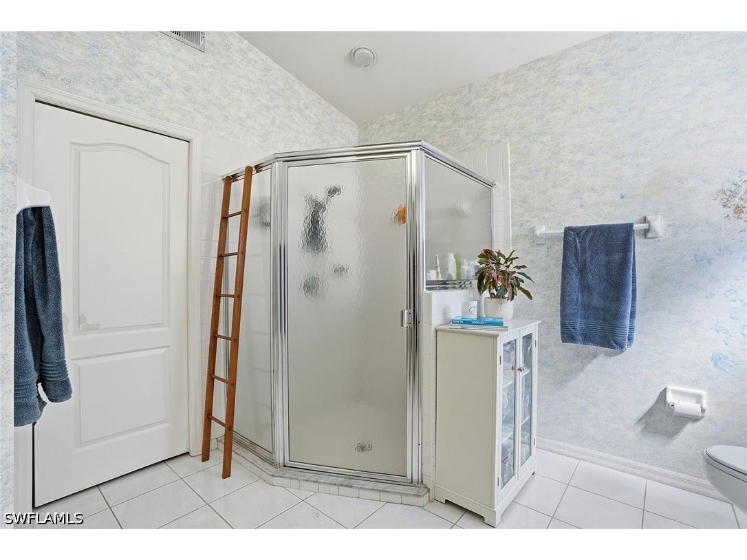 8128 Breton Circle Fort Myers FL 33912 226013175 image20