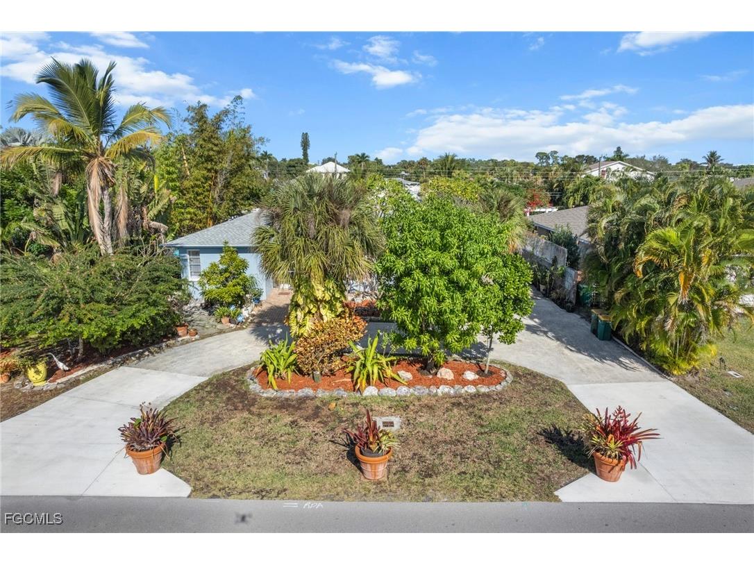 813 105th Avenue N Naples FL 34108 2025024742 image27
