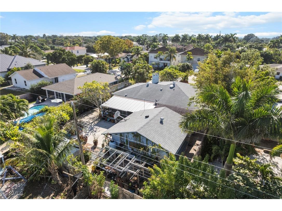 813 105th Avenue N Naples FL 34108 2025024742 image31