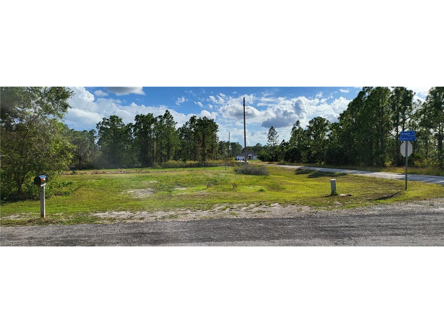 813 Aiken Avenue Lehigh Acres FL 33974 222081679 image1