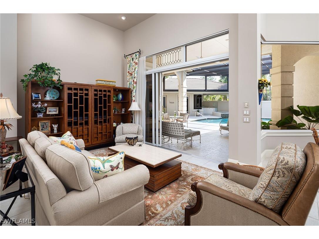 813 Barcarmil Way Naples FL 34110 226010209 image13