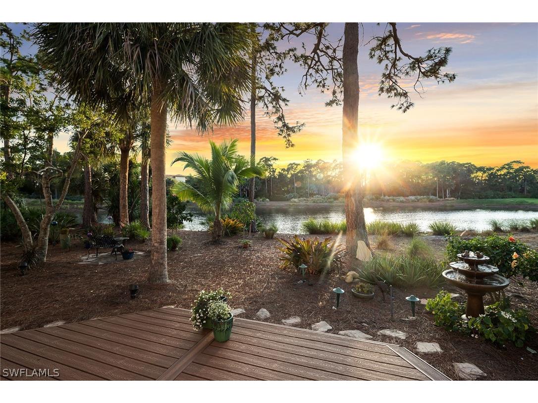 813 Barcarmil Way Naples FL 34110 226010209 image2