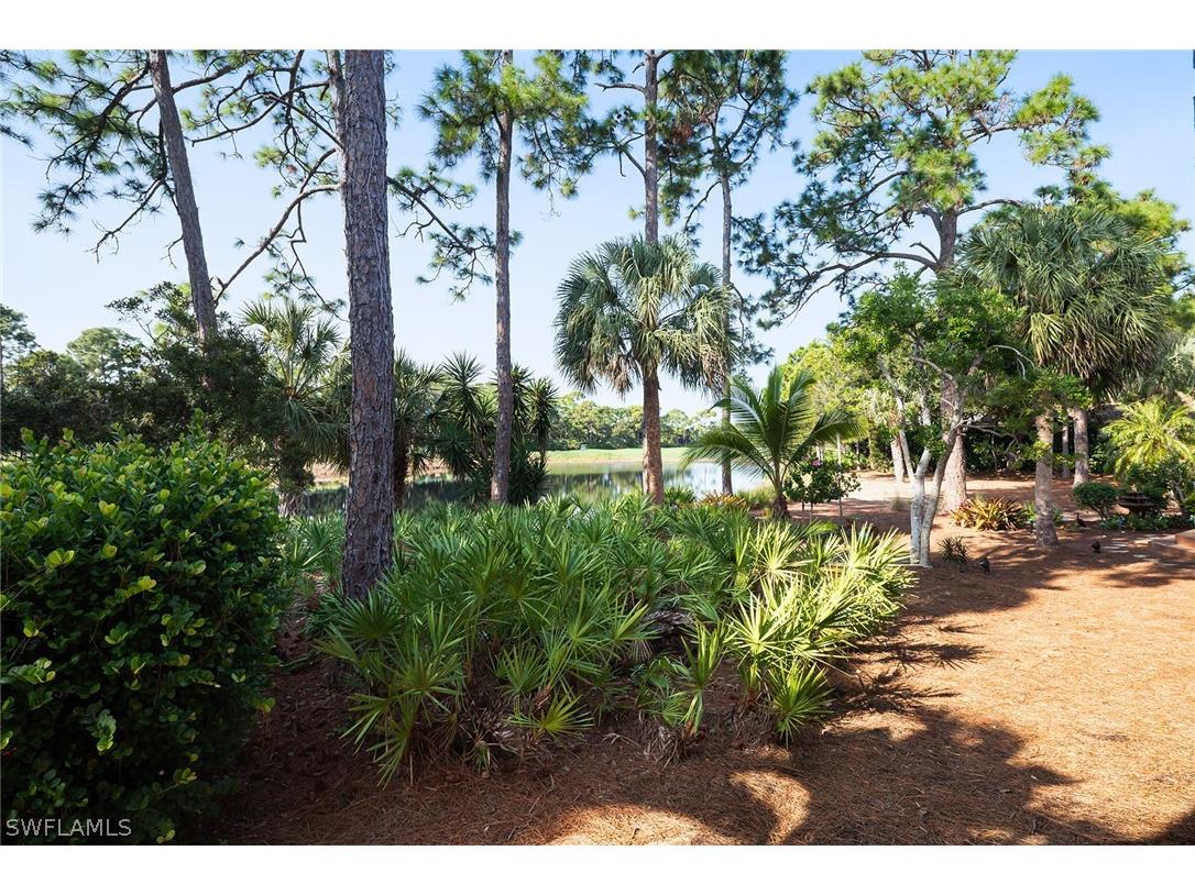 813 Barcarmil Way Naples FL 34110 226010209 image21