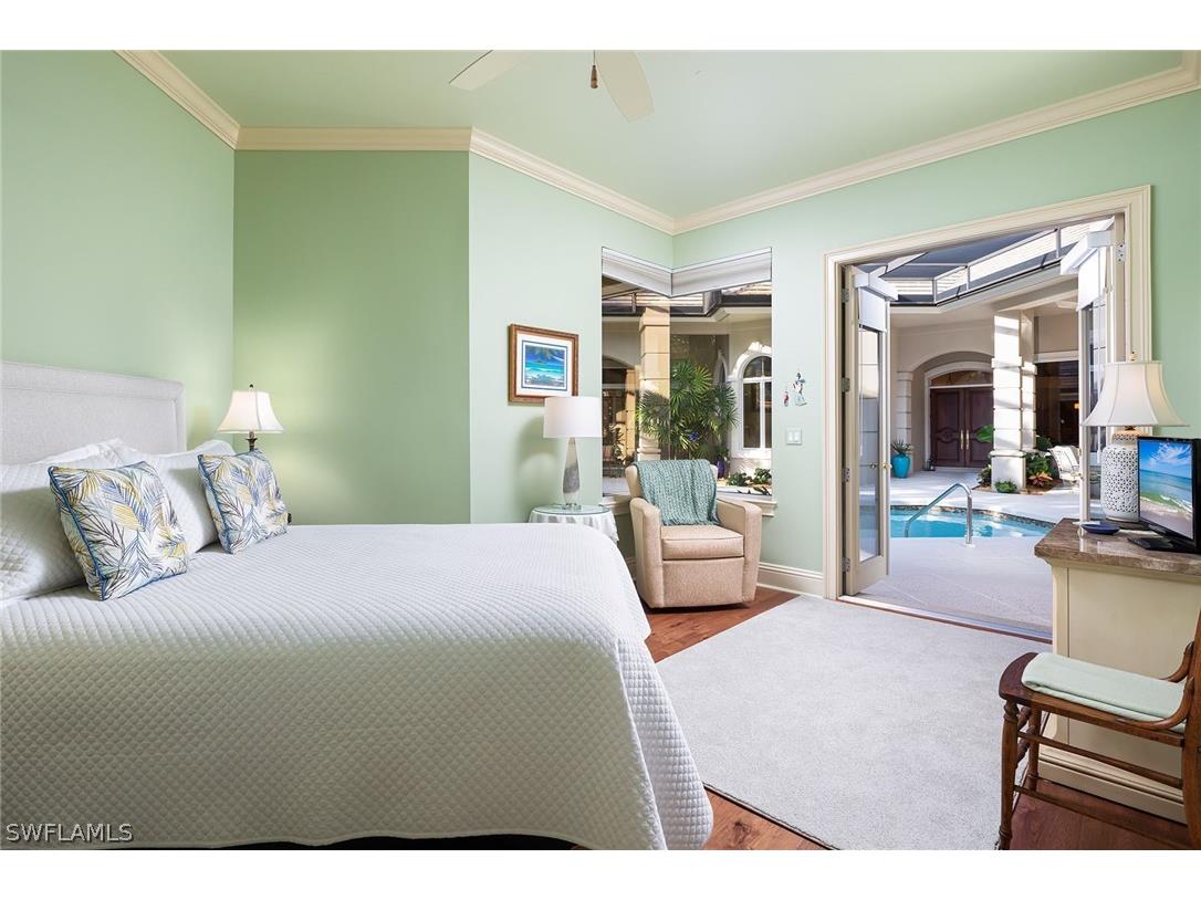 813 Barcarmil Way Naples FL 34110 226010209 image27