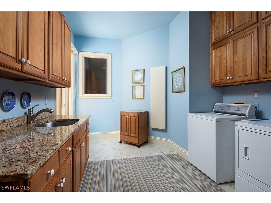 813 Barcarmil Way Naples FL 34110 226010209 image29