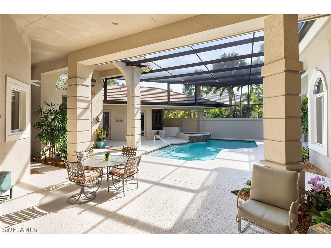 813 Barcarmil Way Naples FL 34110 226010209 image37