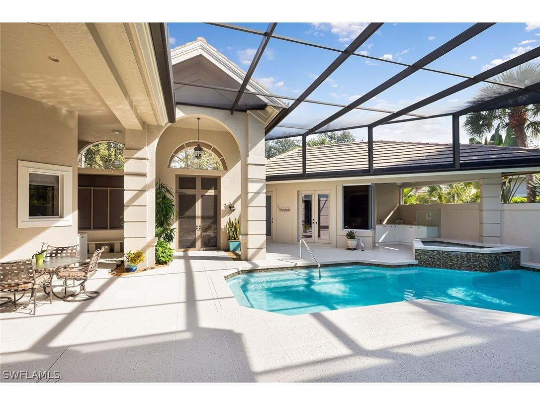 813 Barcarmil Way Naples FL 34110 226010209 image38