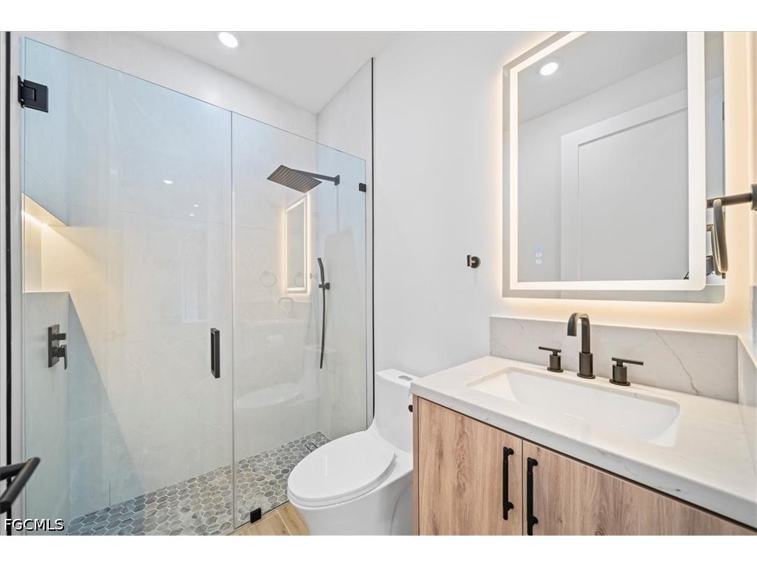 813 NW 8th Terrace Cape Coral FL 33993 2026016847 image19