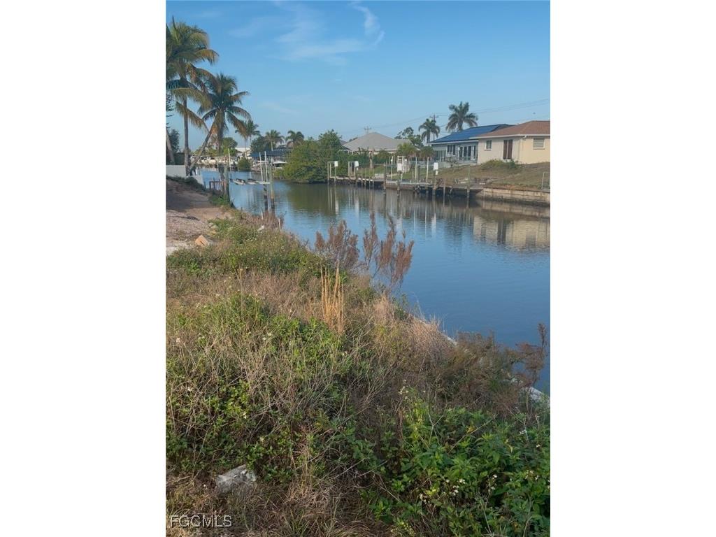 813 SW 40th Terrace Cape Coral FL 33914 2026001683 image4