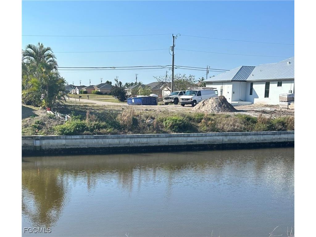 813 SW 40th Terrace Cape Coral FL 33914 2026001683 image6