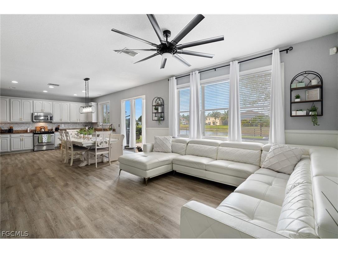 8130 Blue Daze Court Lehigh Acres FL 33972 2026013816 image17