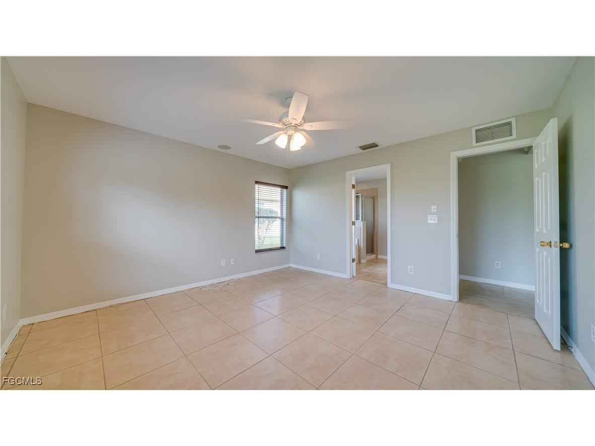 8130 Fountain Mist Boulevard Lehigh Acres FL 33972 2025020451 image16