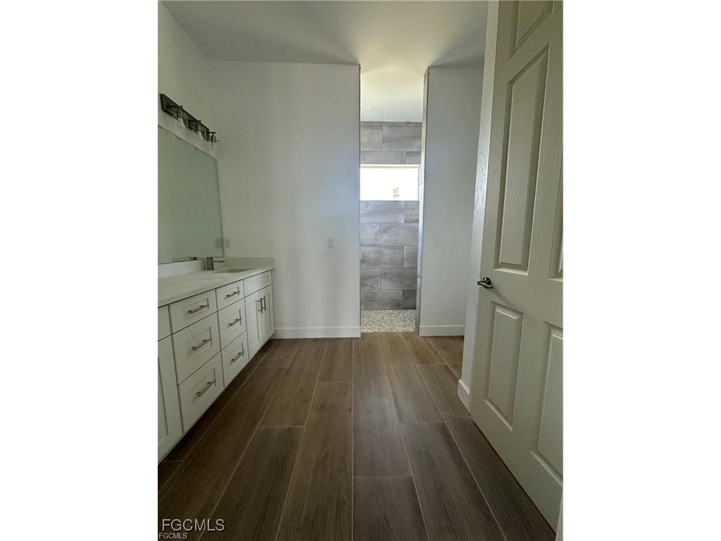 8136 Sweden Boulevard Punta Gorda FL 33982 2025022640 image9