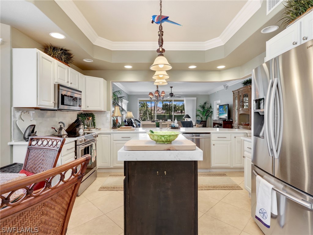 8138 Saratoga Drive #2201 Naples FL 34113 226005938 image17