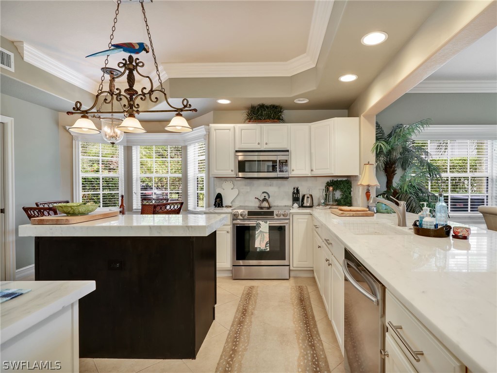 8138 Saratoga Drive #2201 Naples FL 34113 226005938 image18