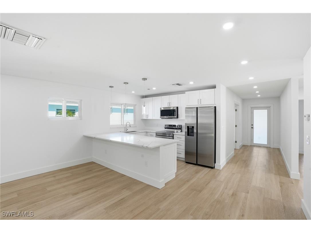 814 101st Avenue N Naples FL 34108 225079449 image14