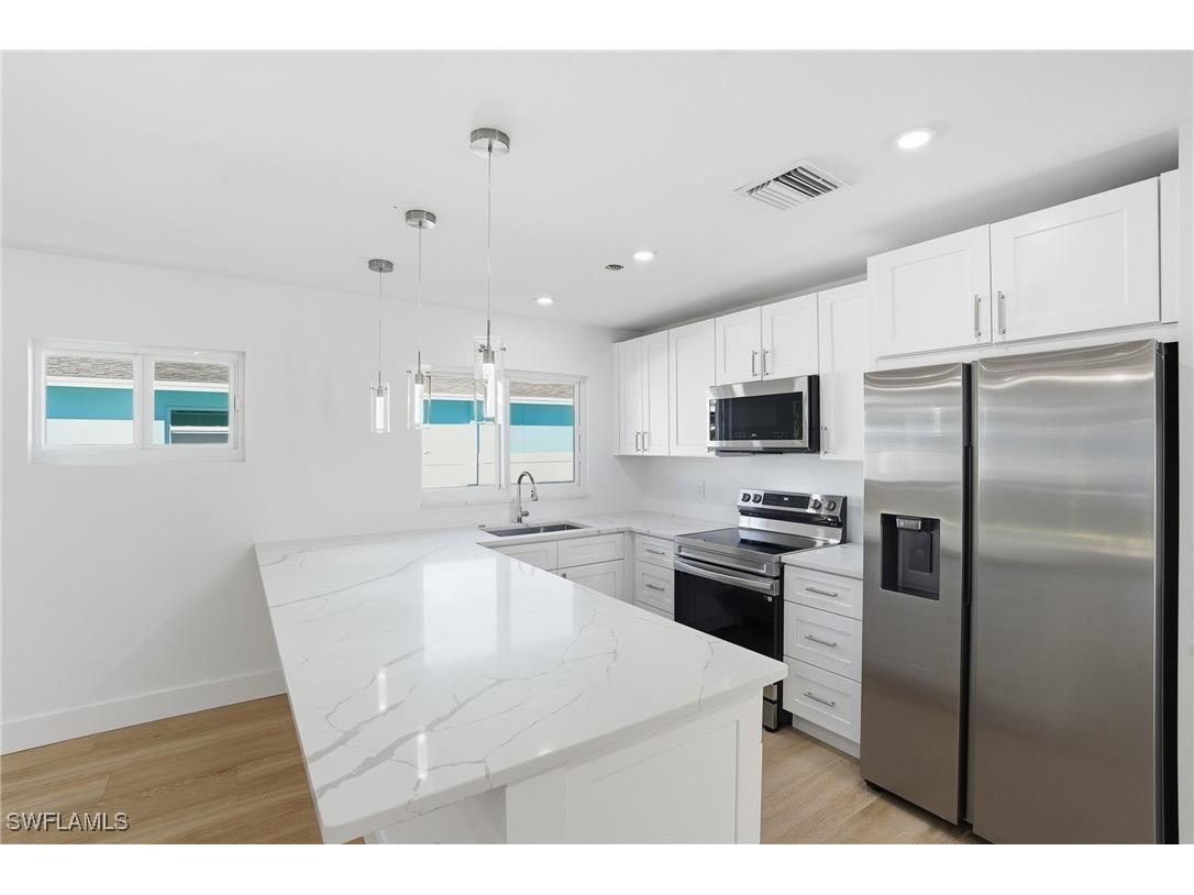 814 101st Avenue N Naples FL 34108 225079449 image15