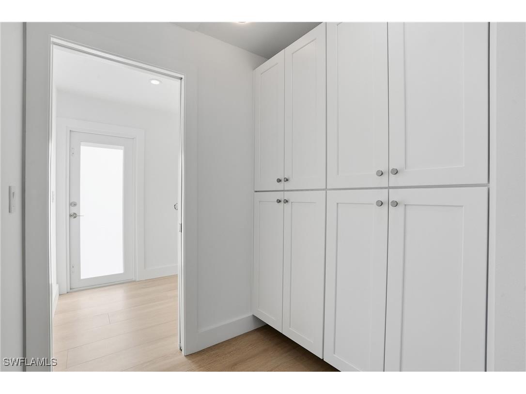 814 101st Avenue N Naples FL 34108 225079449 image32