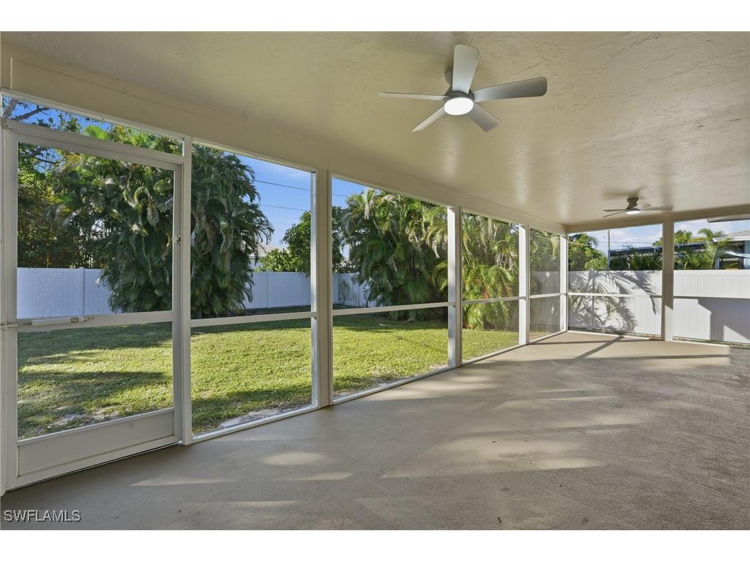 814 101st Avenue N Naples FL 34108 225079449 image37