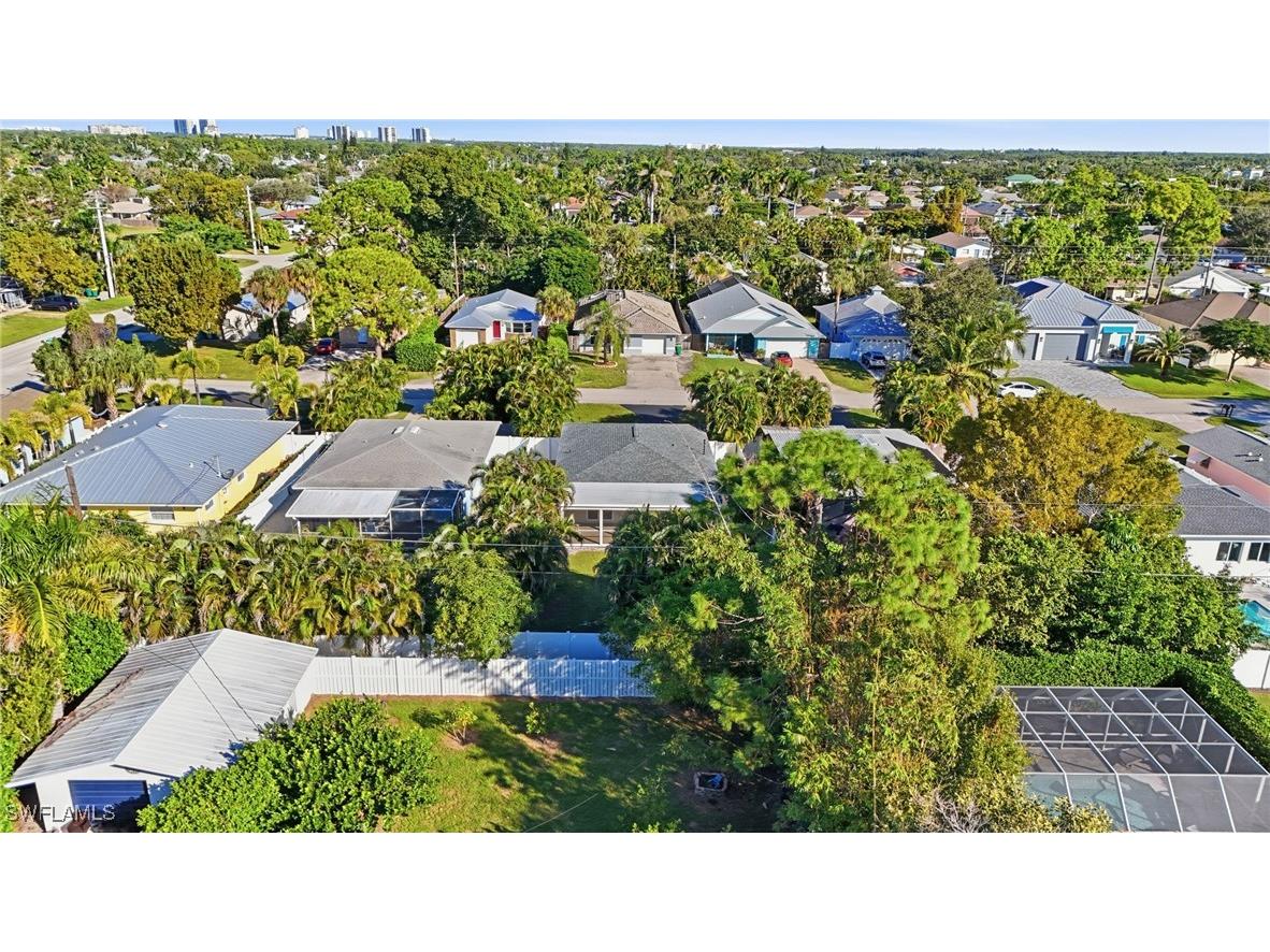 814 101st Avenue N Naples FL 34108 225079449 image41