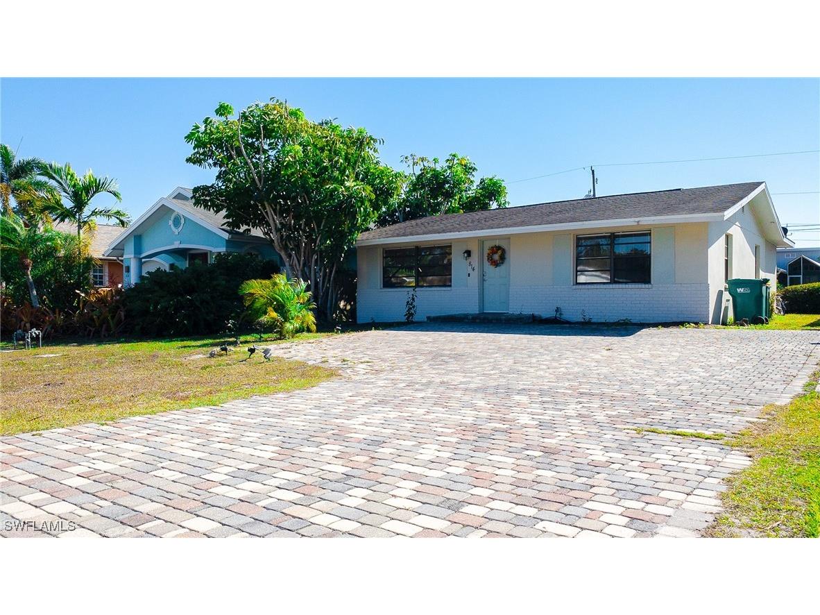 814 109th Avenue N Naples FL 34108 226005081 image1